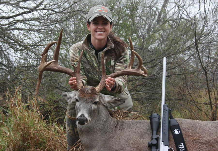 Essential White Tail Deer Hunting Guides: Expert Tips for a Successful Hunt